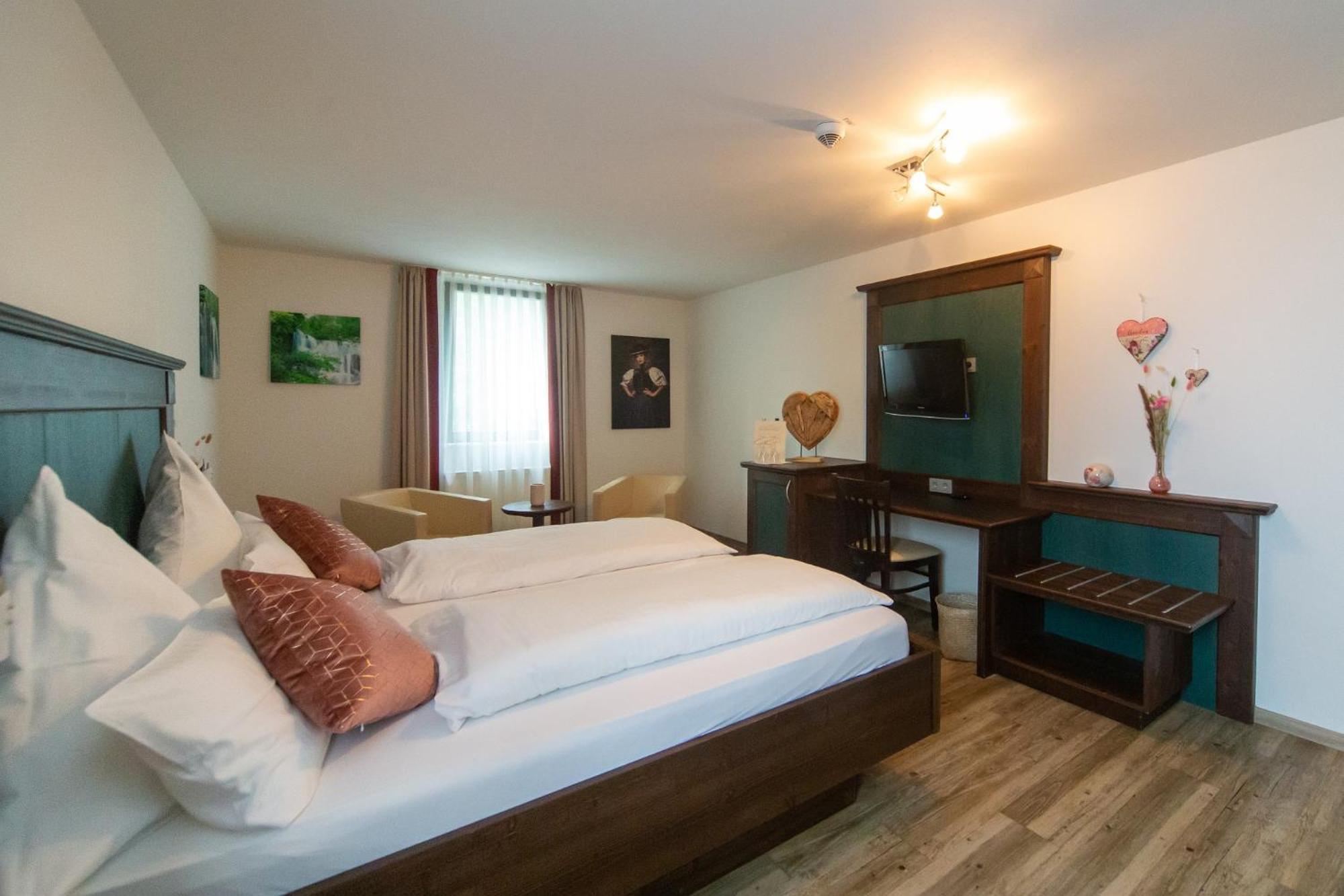 Hotel Restaurant Auerhahn Bad Wildbad Dış mekan fotoğraf